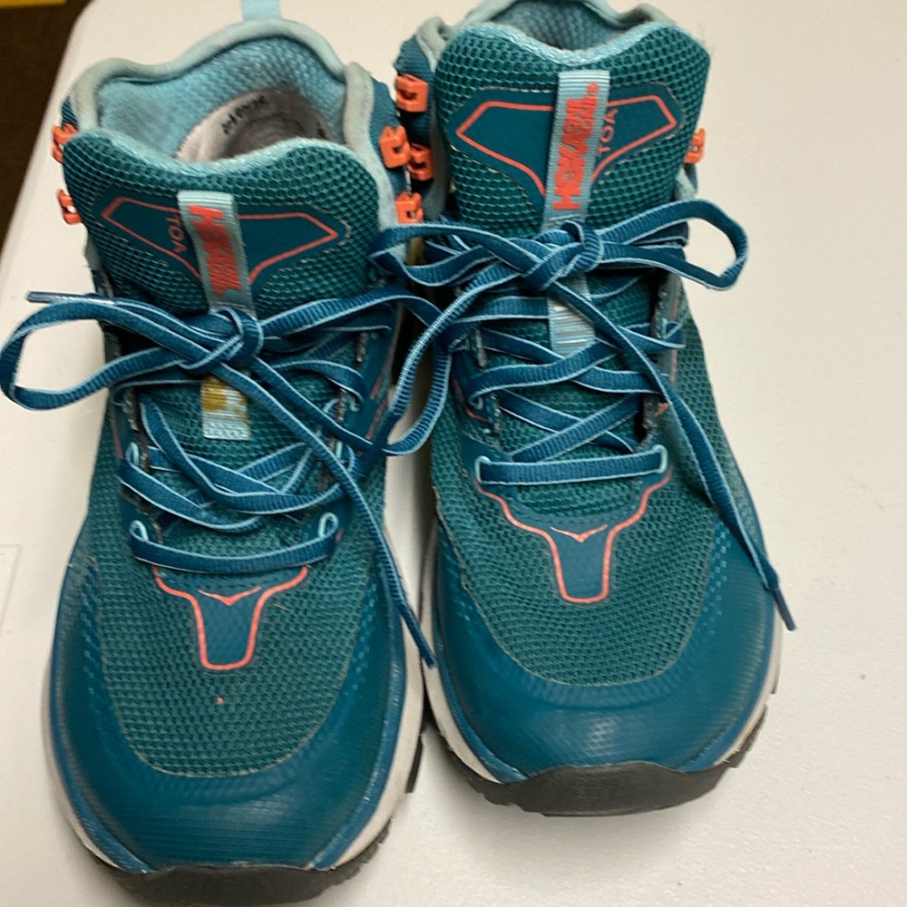 Hoka Tennis size 7.5 women’s